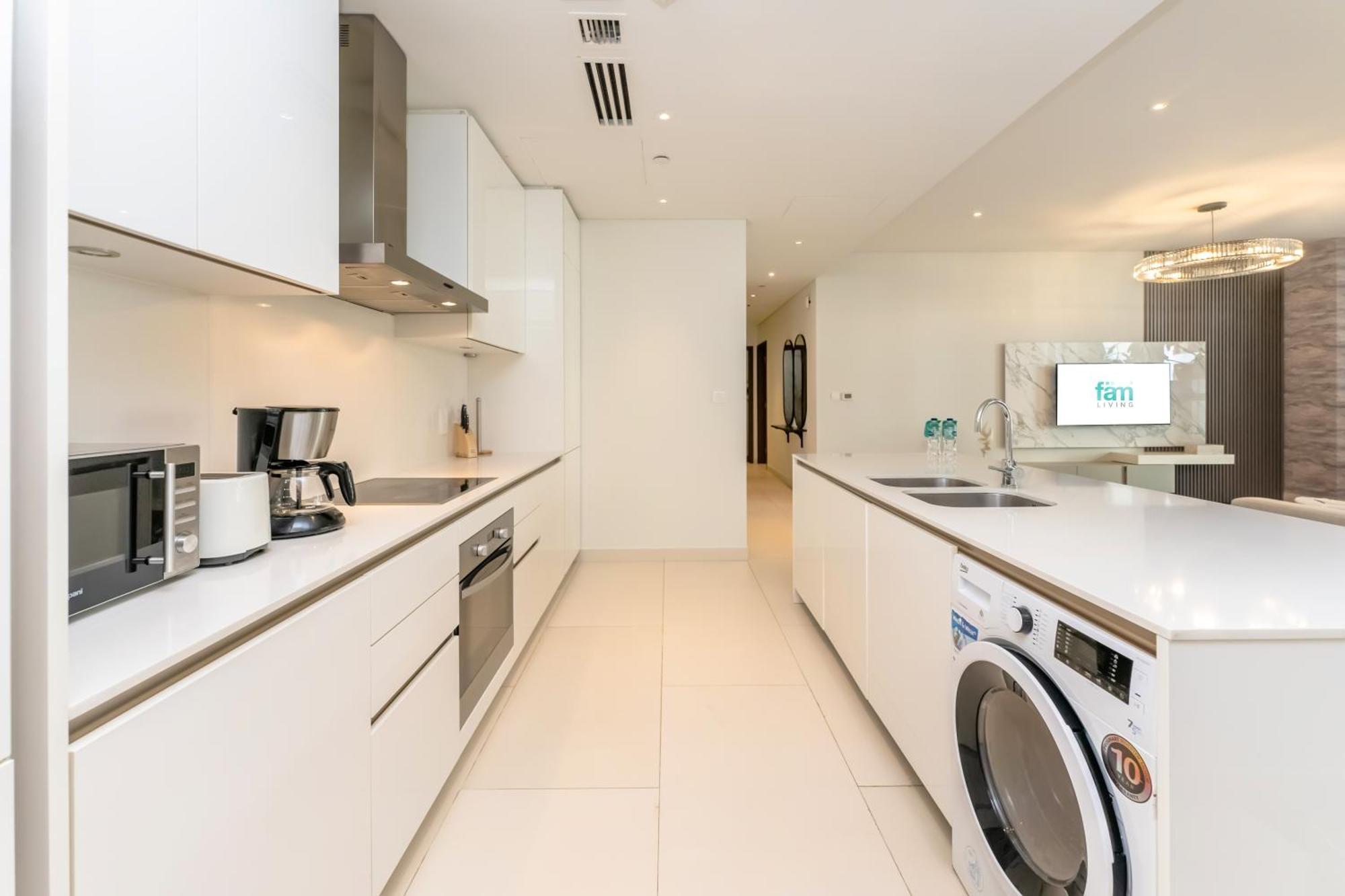 Fam Living - City Walk - Opulent Living Apartment Дубай Екстериор снимка