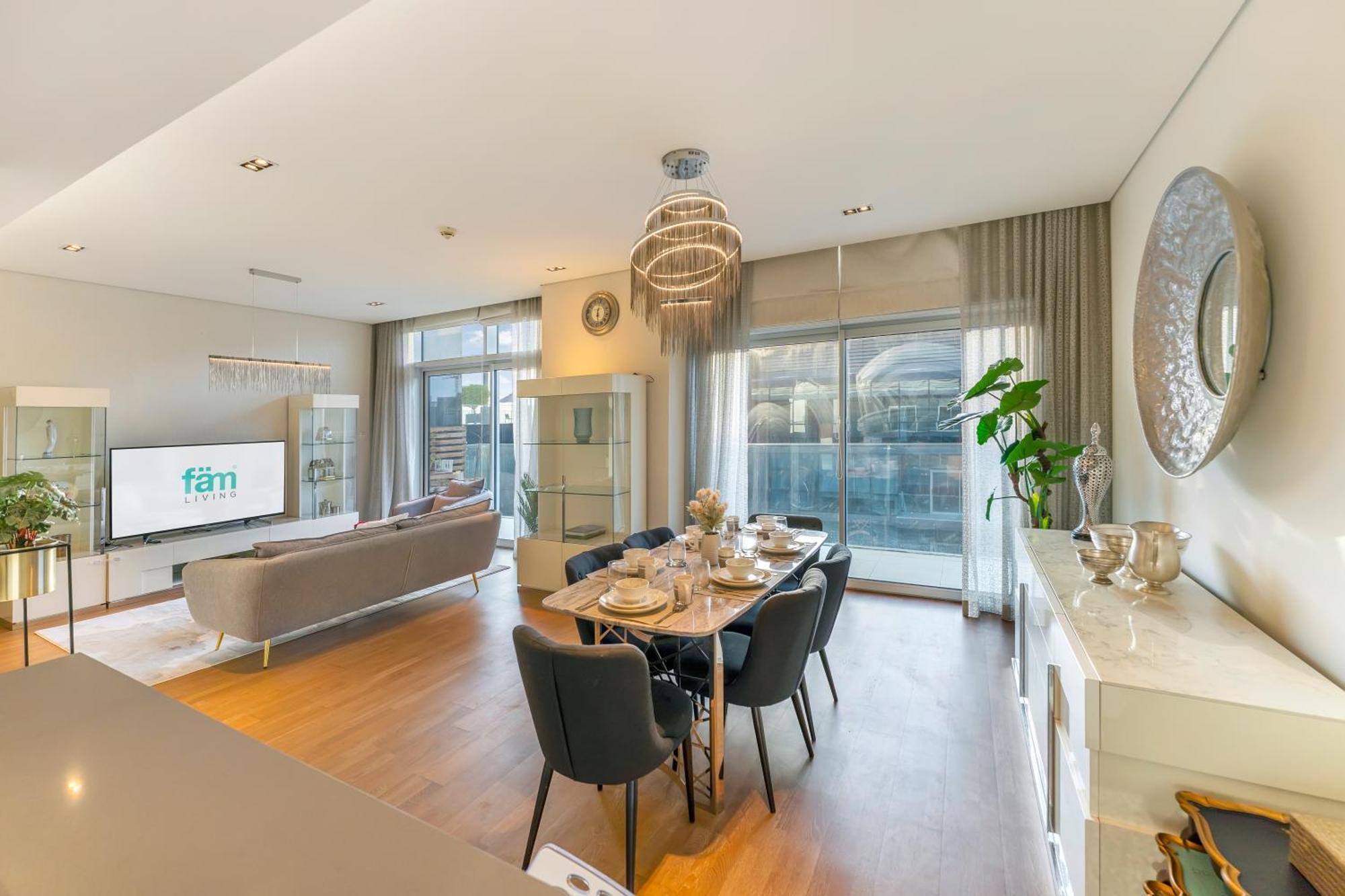 Fam Living - City Walk - Opulent Living Apartment Дубай Екстериор снимка