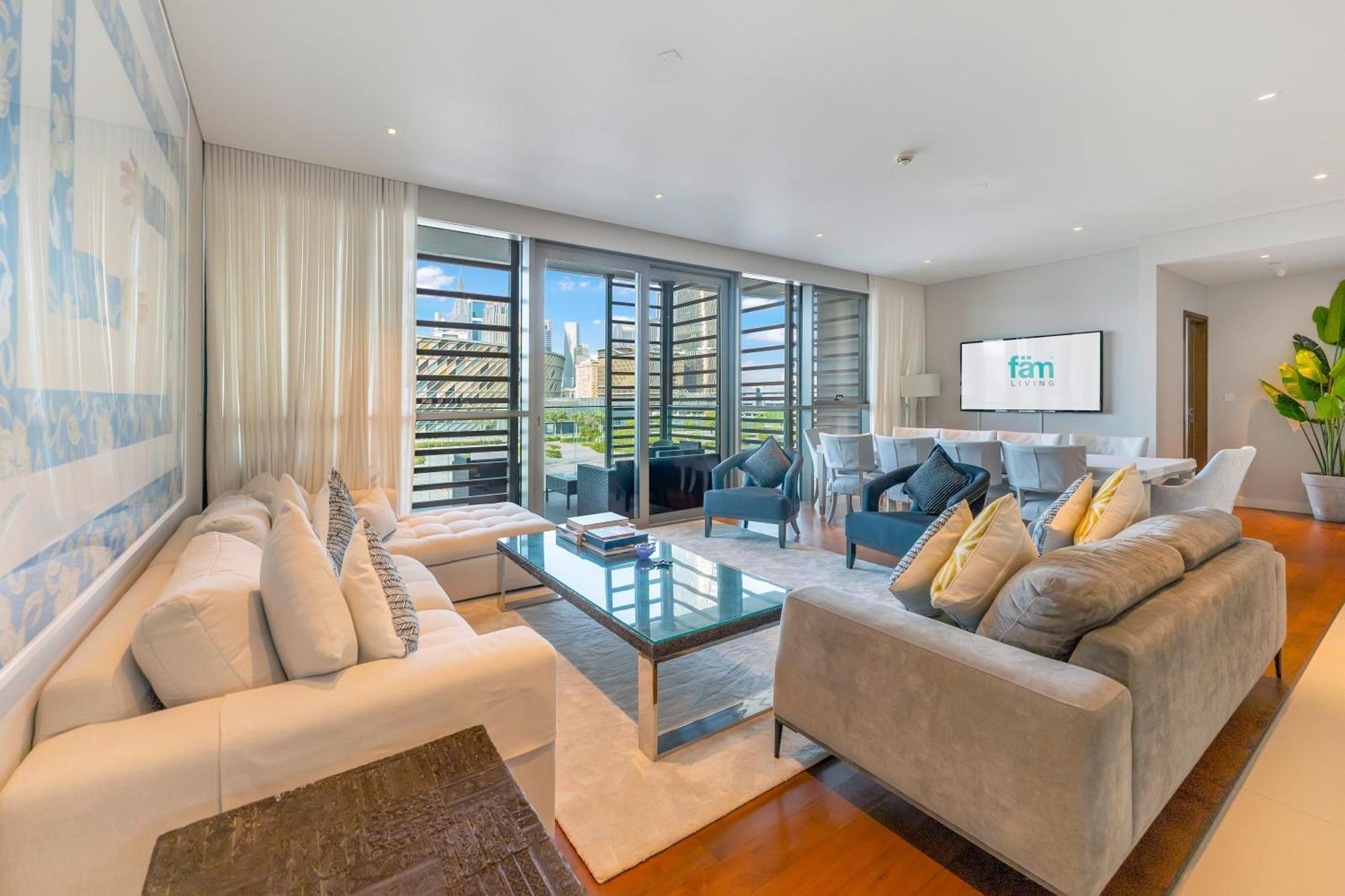 Fam Living - City Walk - Opulent Living Apartment Дубай Екстериор снимка