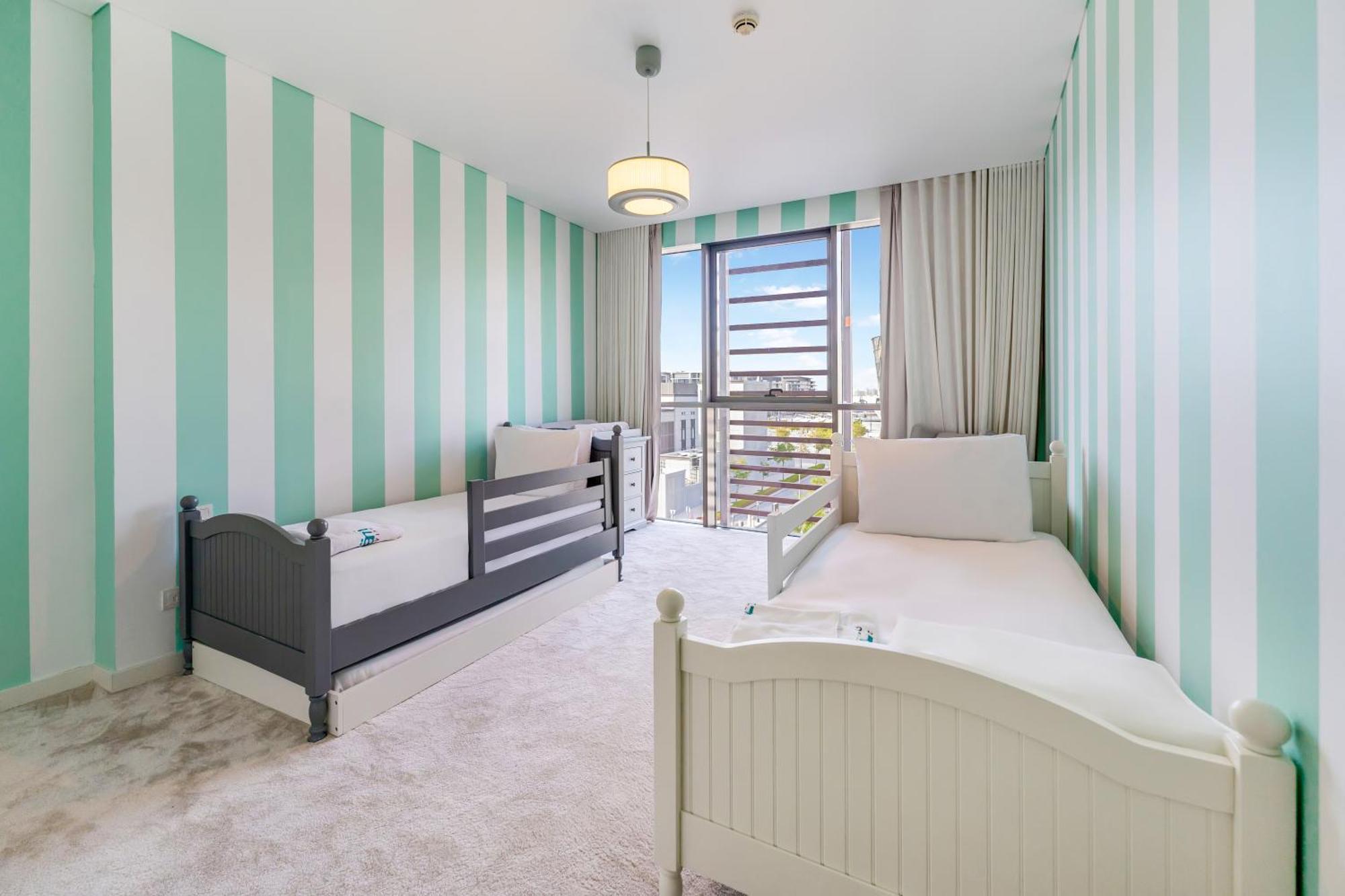 Fam Living - City Walk - Opulent Living Apartment Дубай Екстериор снимка