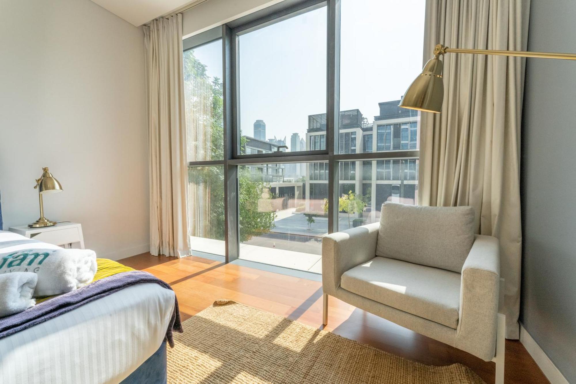 Fam Living - City Walk - Opulent Living Apartment Дубай Екстериор снимка
