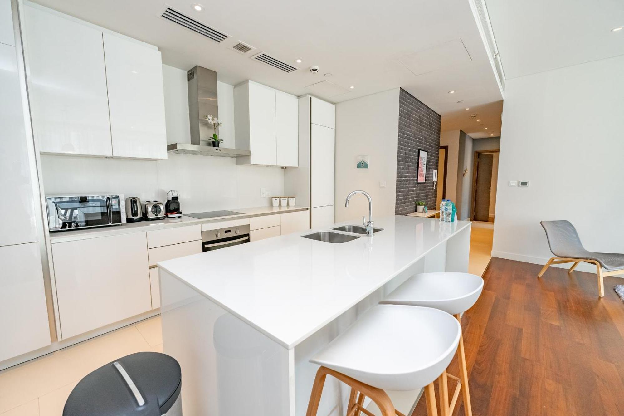 Fam Living - City Walk - Opulent Living Apartment Дубай Екстериор снимка