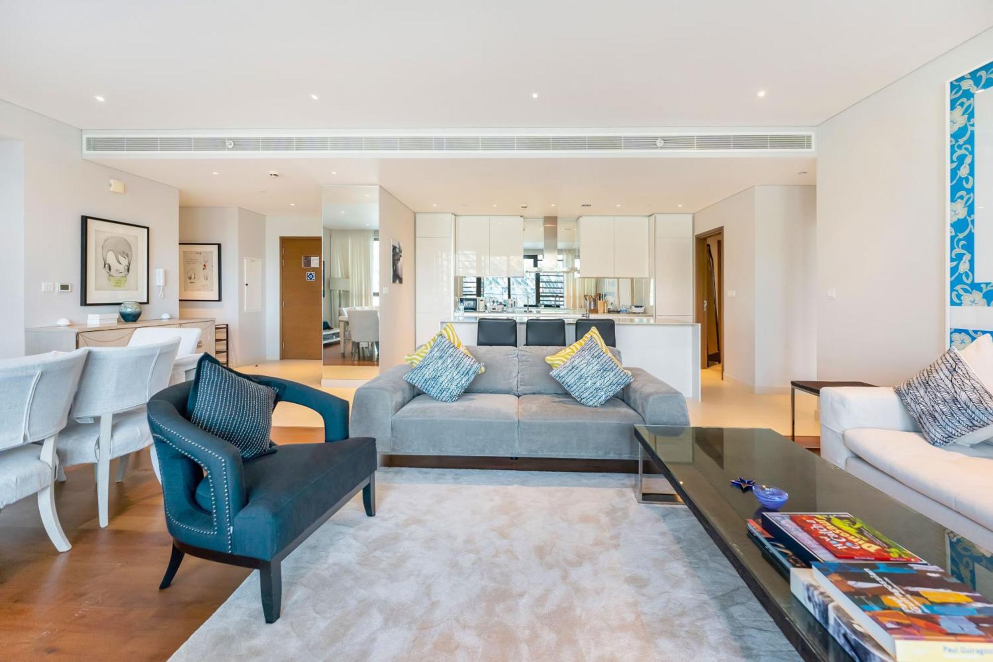 Fam Living - City Walk - Opulent Living Apartment Дубай Екстериор снимка