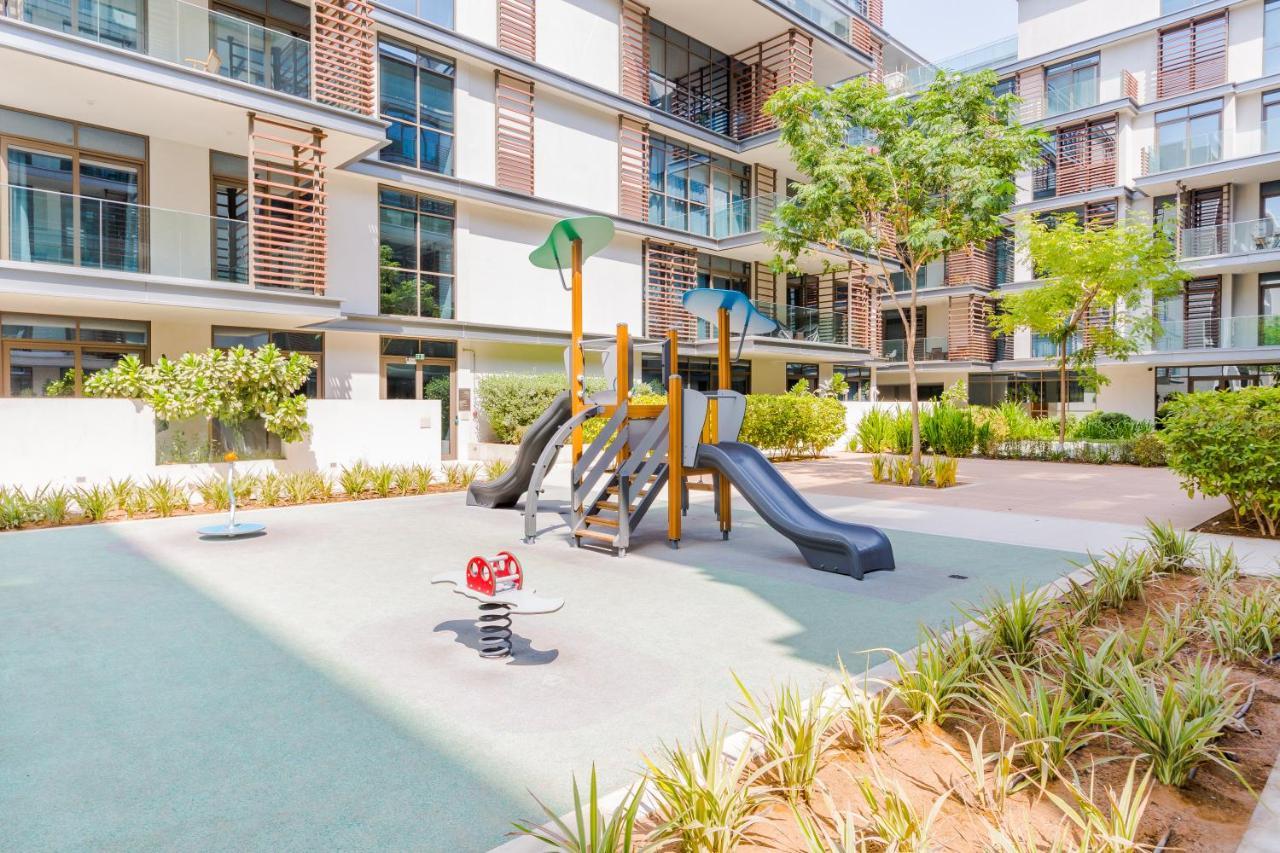 Fam Living - City Walk - Opulent Living Apartment Дубай Екстериор снимка